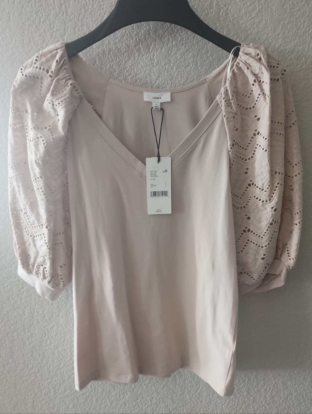 V-Neck Puff Sleeve Blouse in Light Blush